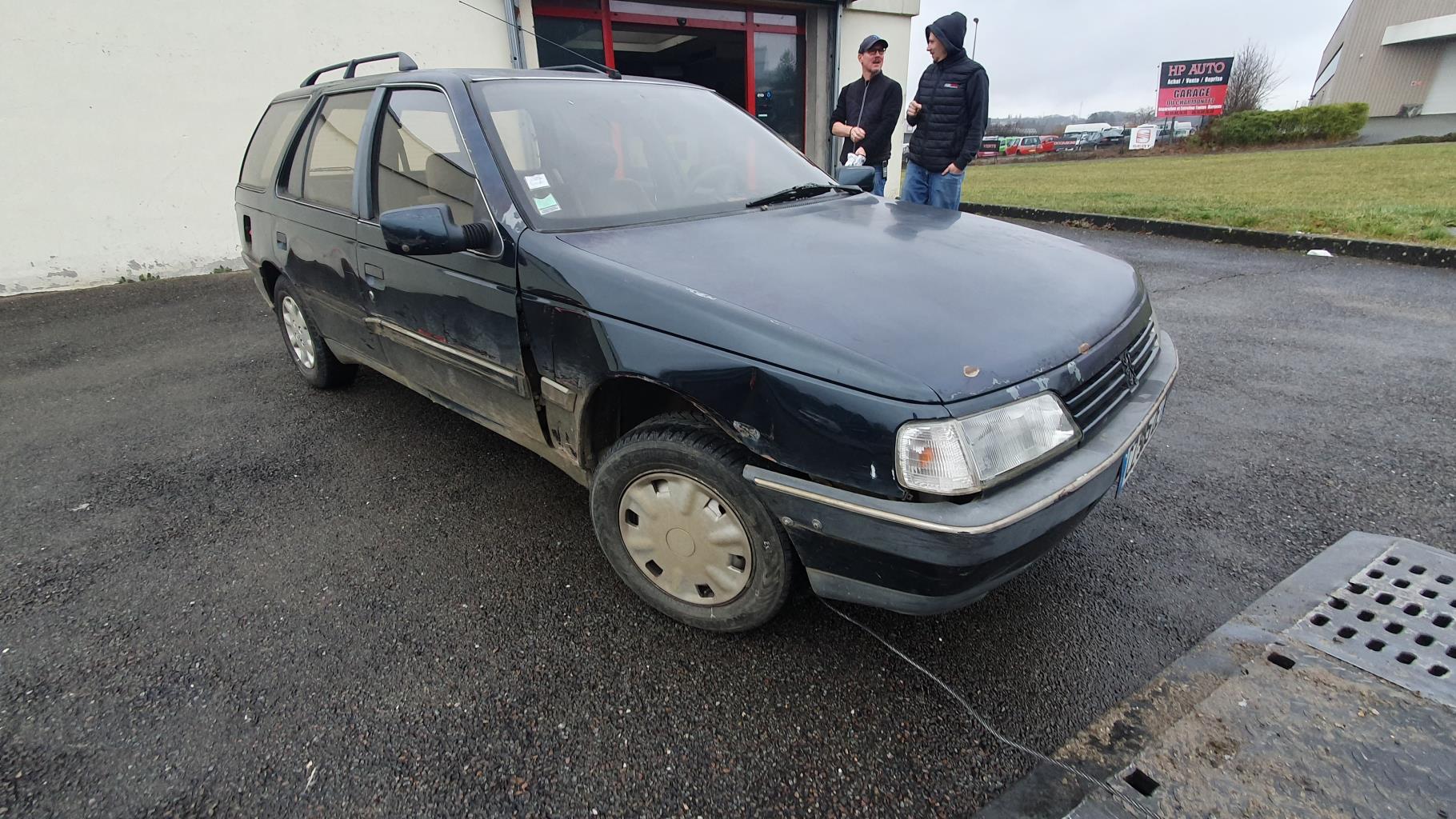 Serrure avant droit pour PEUGEOT 405 PHASE 1 BREAK Serrure avant droit pour PEUGEOT 405 PHASE 1 BREAK