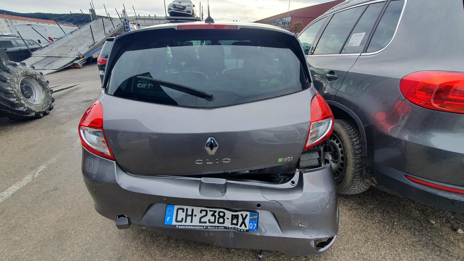 Echangeur air (Intercooler) pour RENAULT CLIO 3 PHASE 2 Echangeur air (Intercooler) pour RENAULT CLIO 3 PHASE 2