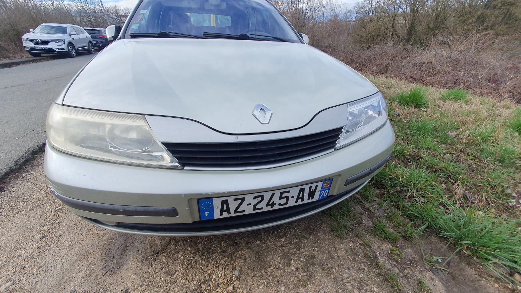 Optique avant principal droit (feux)(phare) pour RENAULT LAGUNA 2 PHASE 1 BREAK Optique avant principal droit (feux)(phare) pour RENAULT LAGUNA 2 PHASE 1 BREAK