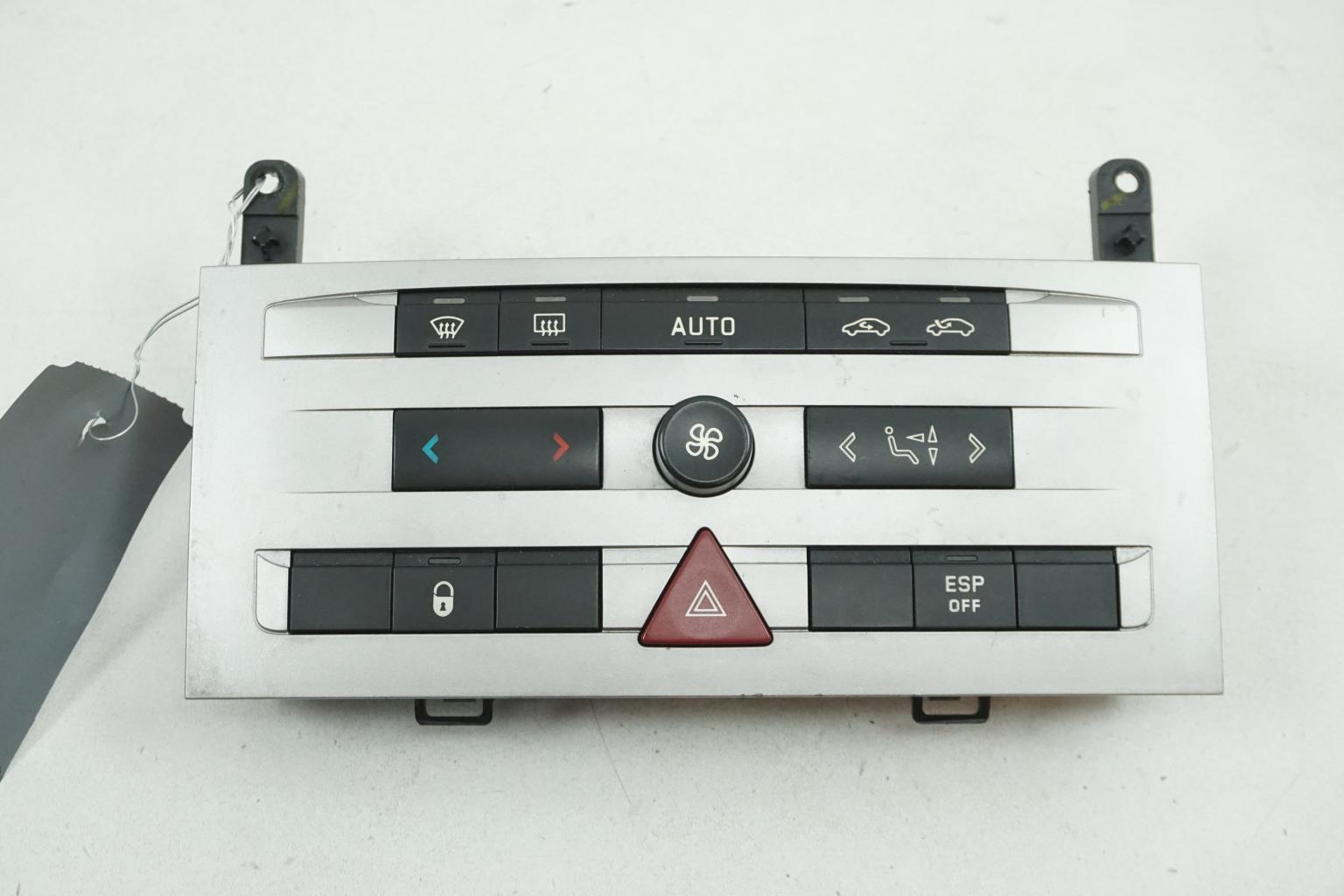 Commande chauffage PEUGEOT 407 PHASE 1 BREAK Diesel - 1