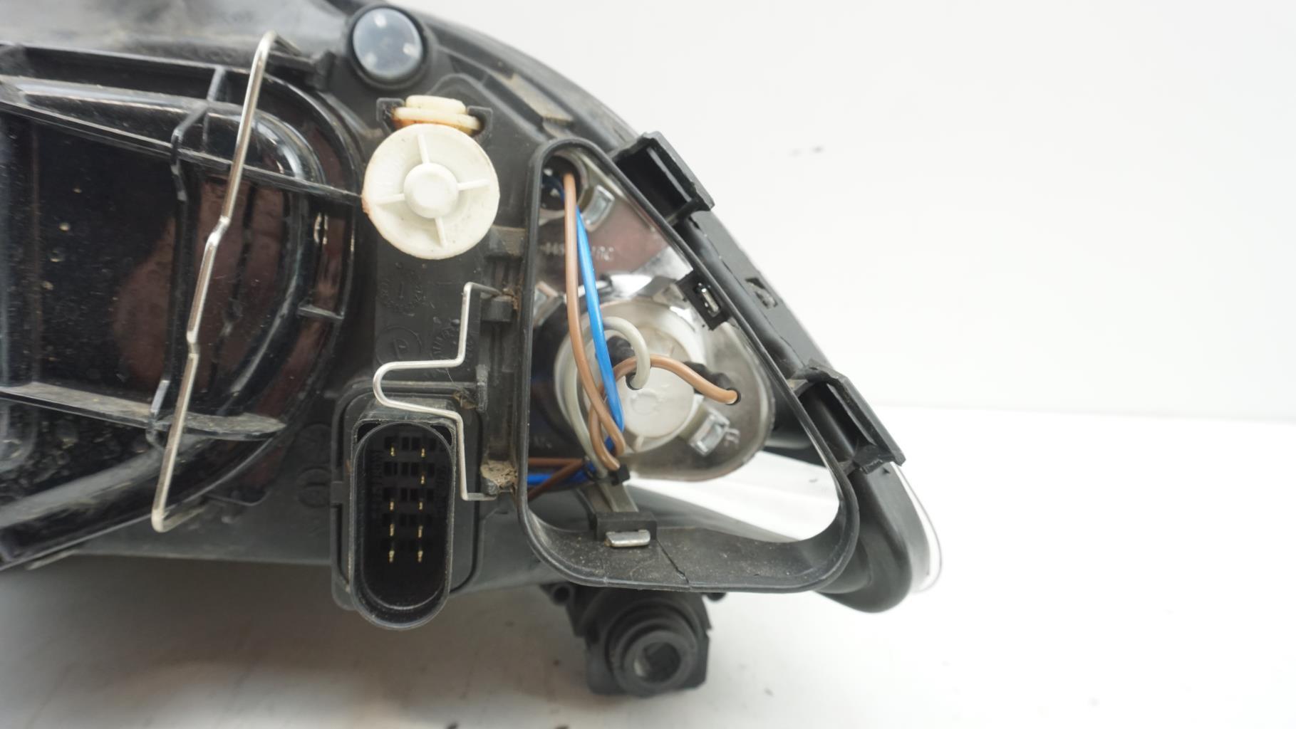 Gruppo ottico anteriore principale destro (luci)(faro) SEAT CORDOBA 2 Gasolina - 1