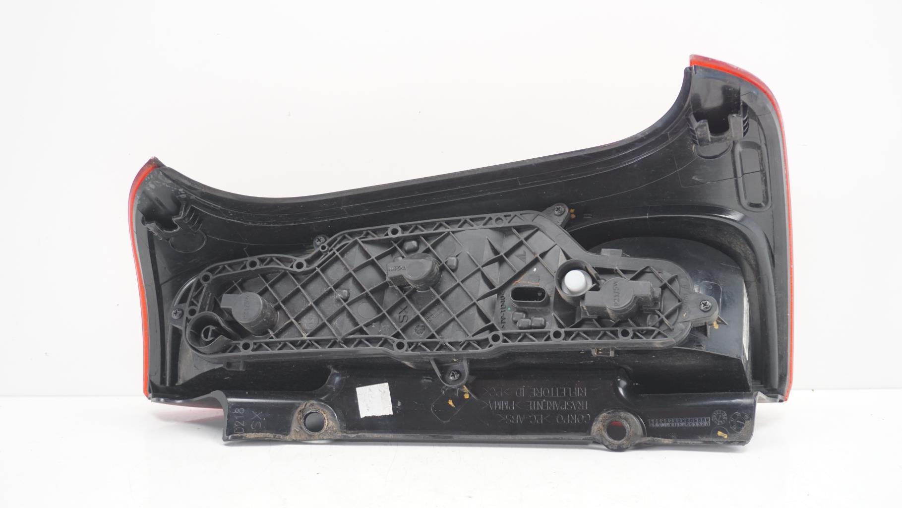 Fanale posteriore principale sinistro (luci) FIAT PANDA 3 PHASE 1 Gasolina - 1