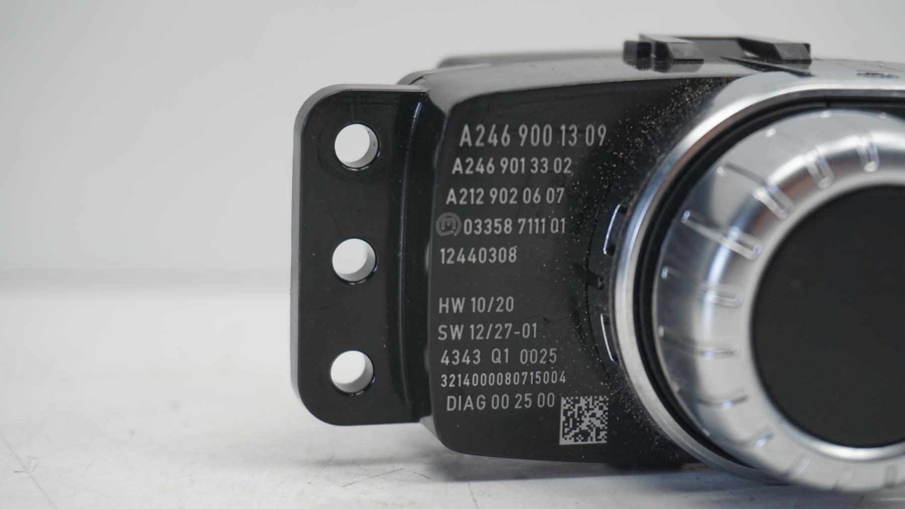 Commande autoradio MERCEDES CLASSE A 176 PHASE 1 Diesel - 1
