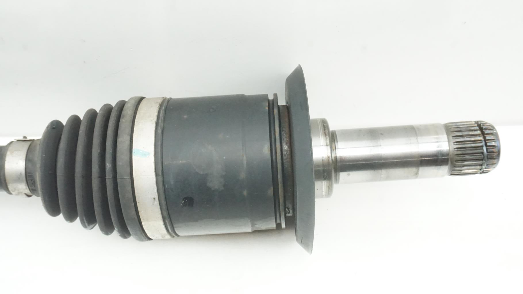 Giunto cardanico posteriore destro (trasmissione) BMW X1 F48 PHASE 1 Diésel - 1