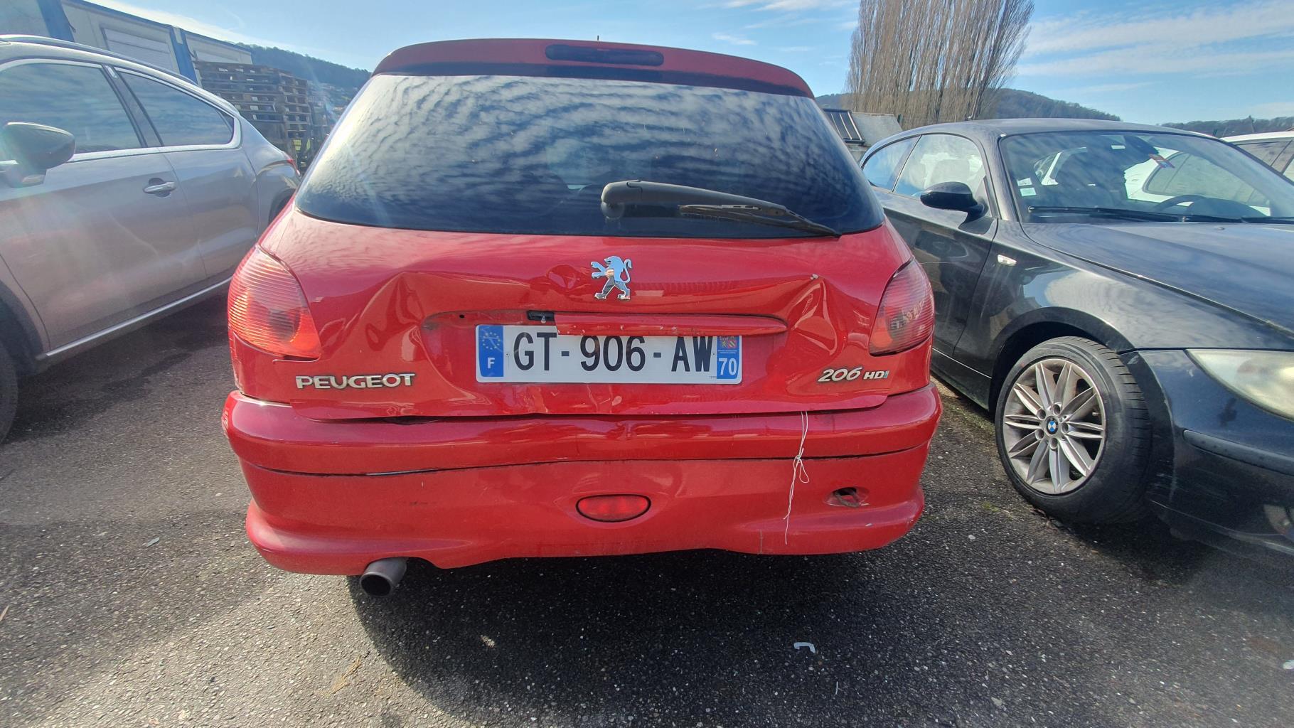 Pare boue avant gauche pour PEUGEOT 206 PHASE 2 Pare boue avant gauche pour PEUGEOT 206 PHASE 2