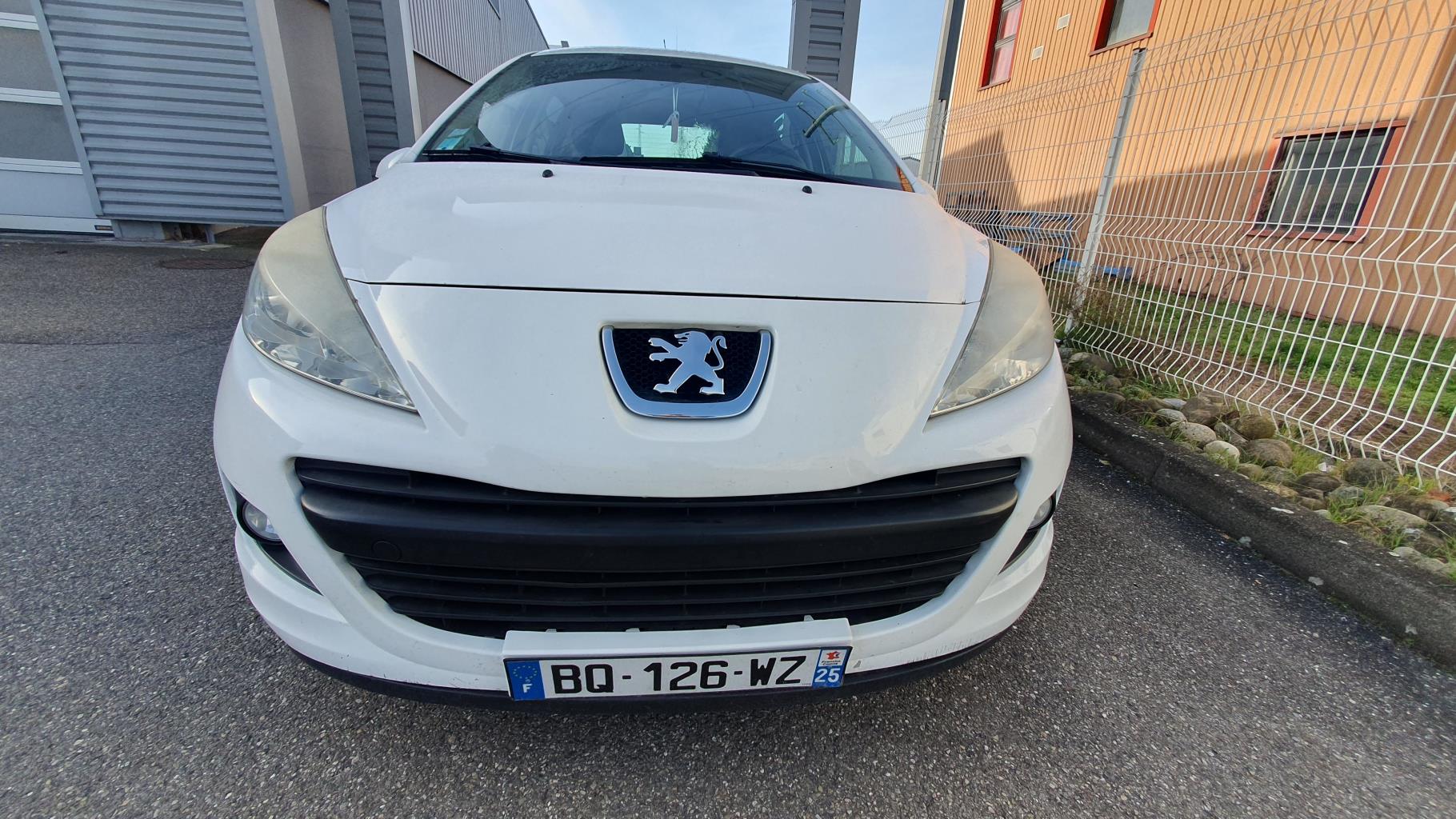 Air bag conducteur pour PEUGEOT 207 PHASE 1 BREAK Air bag conducteur pour PEUGEOT 207 PHASE 1 BREAK