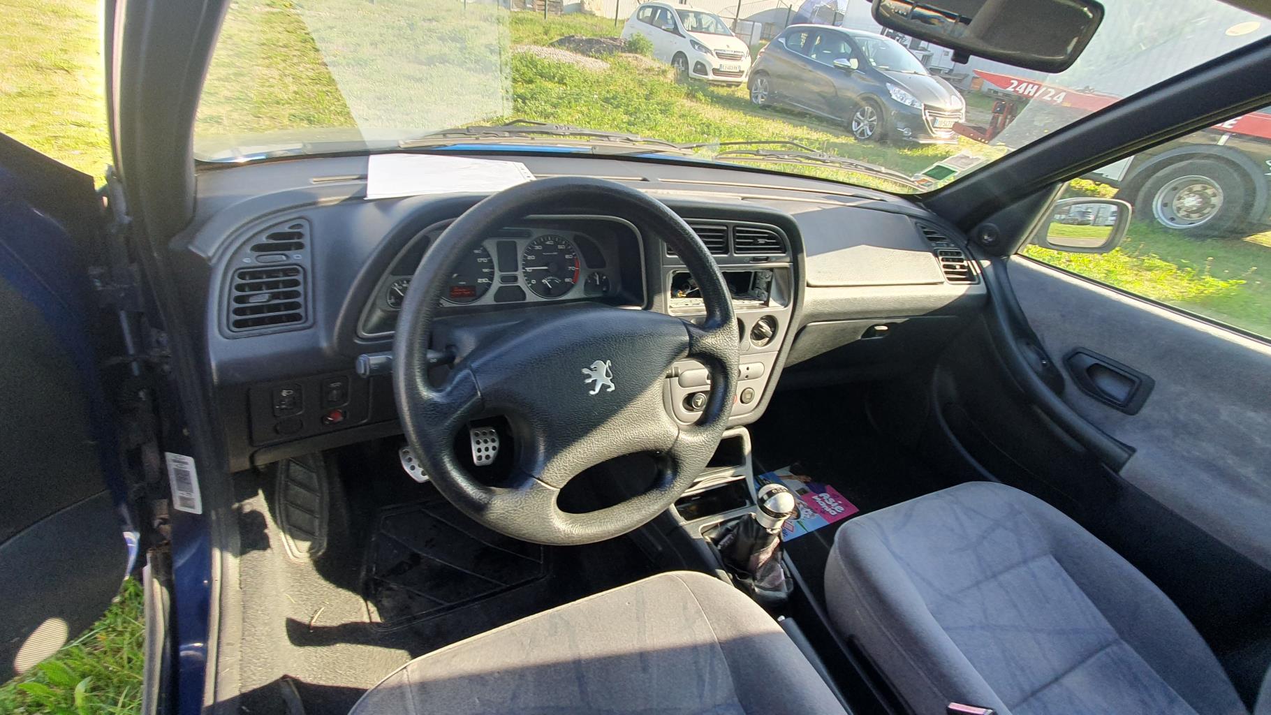 Aile avant droit pour PEUGEOT 306 PHASE 2 Aile avant droit pour PEUGEOT 306 PHASE 2