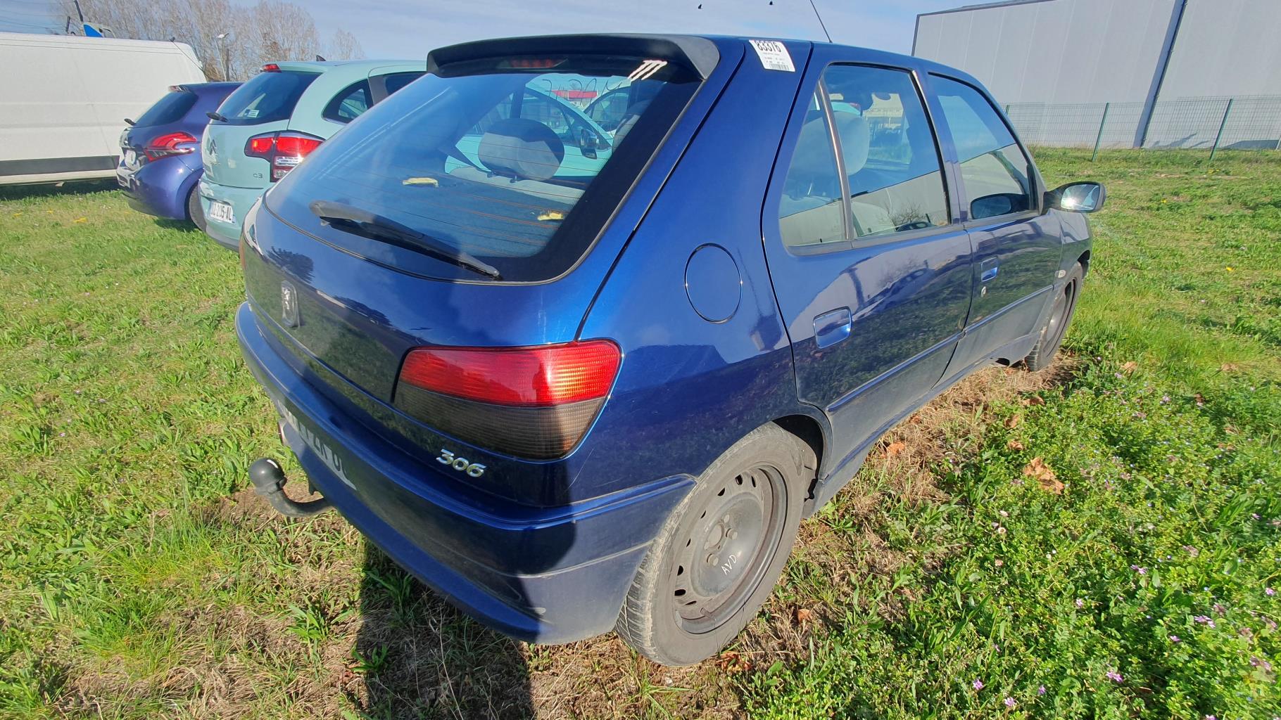 Aile avant droit pour PEUGEOT 306 PHASE 2 Aile avant droit pour PEUGEOT 306 PHASE 2