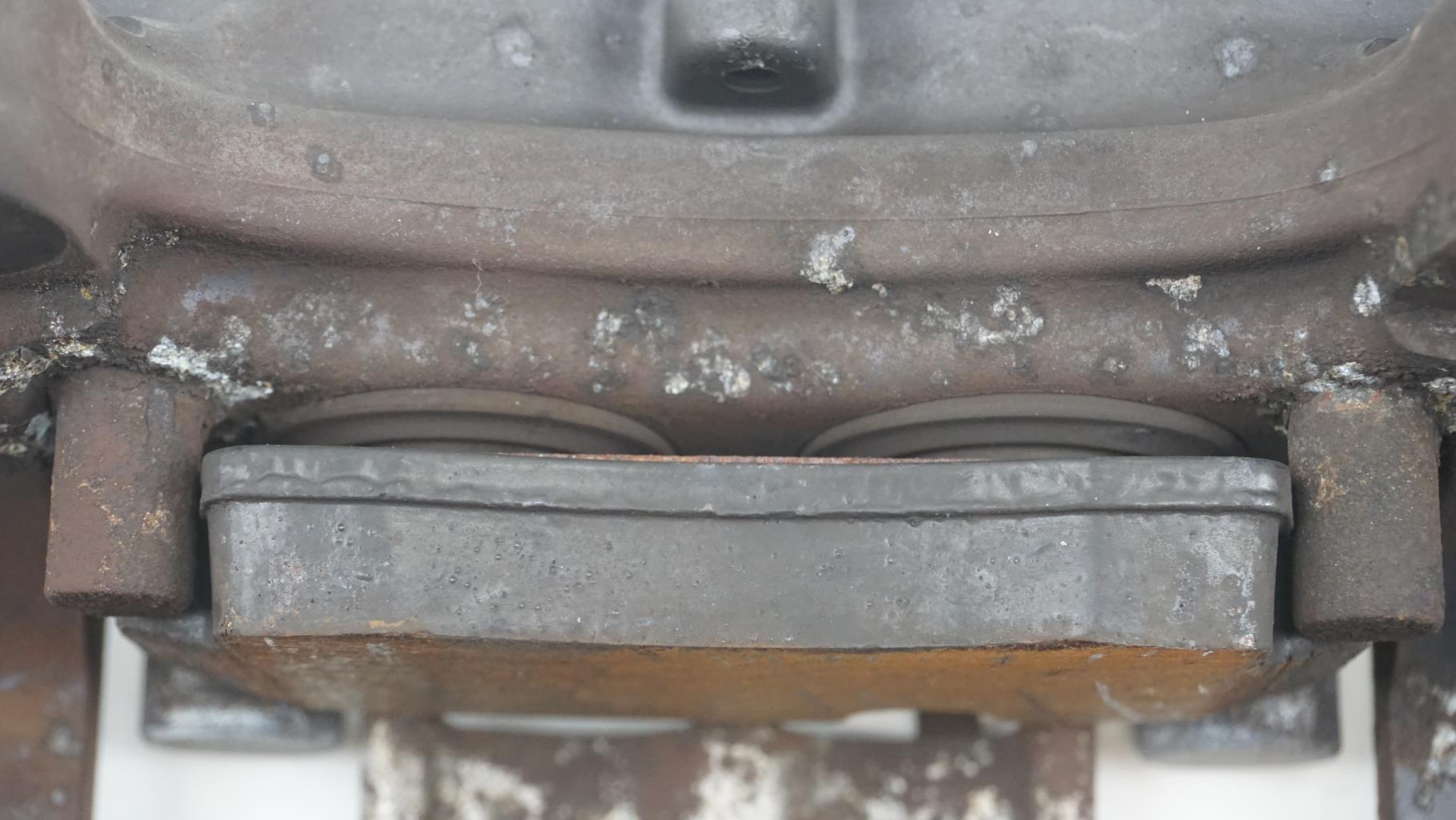 Pinza freni posteriore sinistra VOLKSWAGEN TOUAREG 1 PHASE 1 Diésel - 1