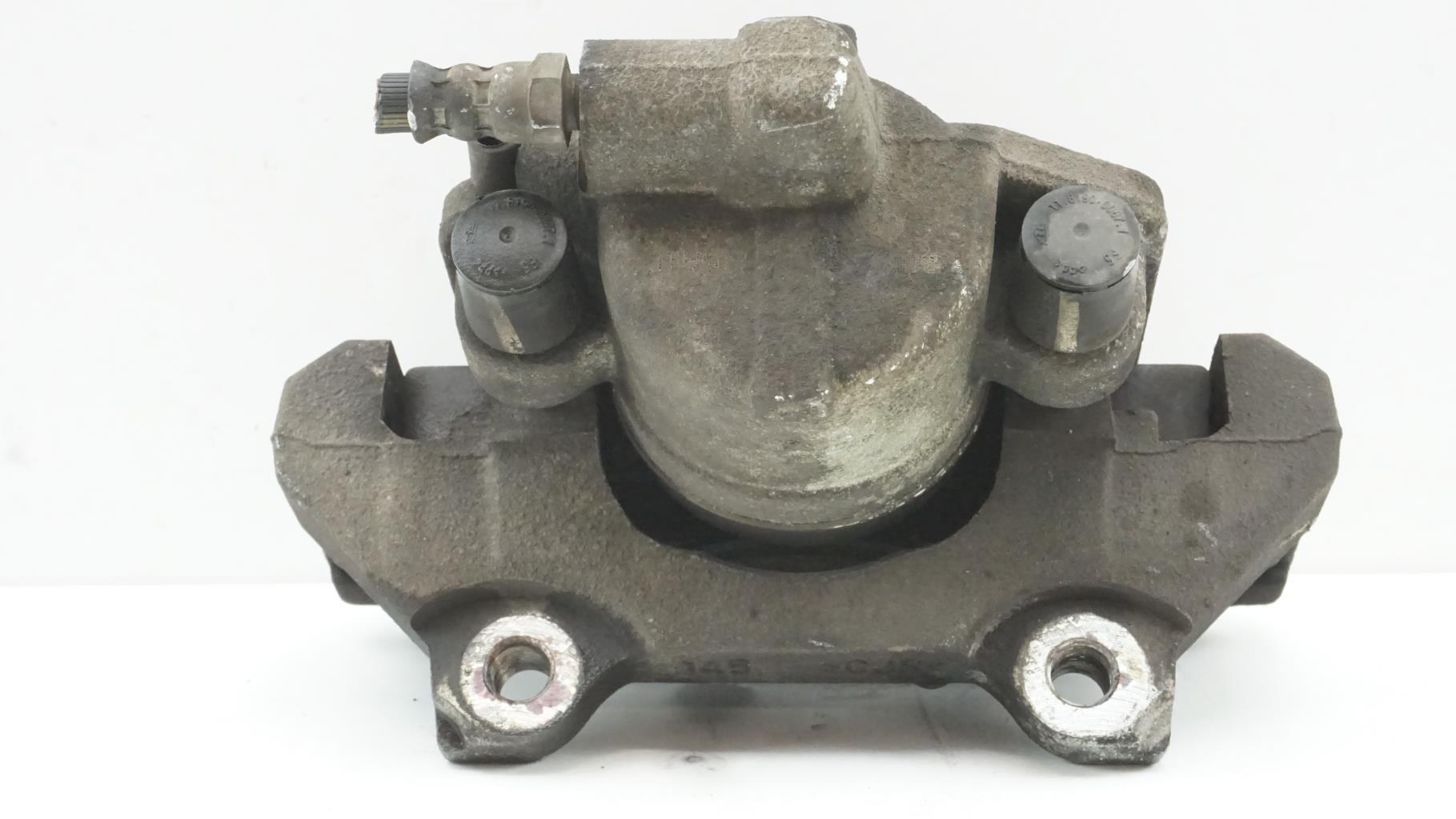 Etrier avant gauche (freinage) OPEL CORSA E Essence - 1
