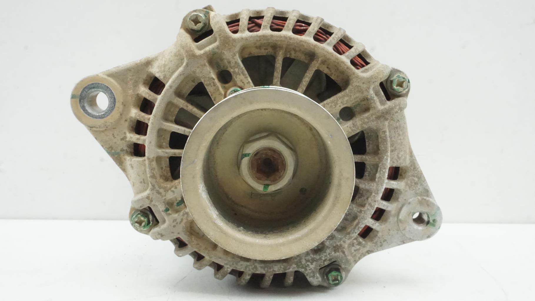 Alternatore ISUZU SERIE N35 Diésel - 1