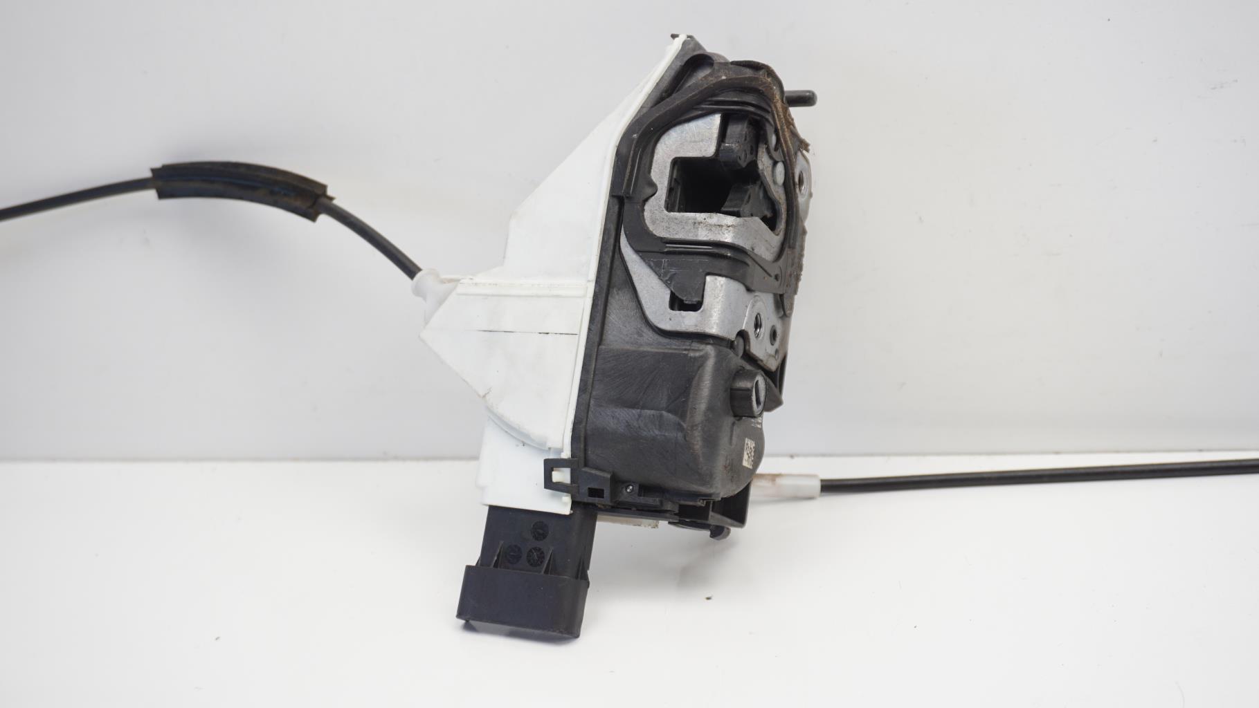 Serrure avant droit CITROEN C5 2 Diesel - 1