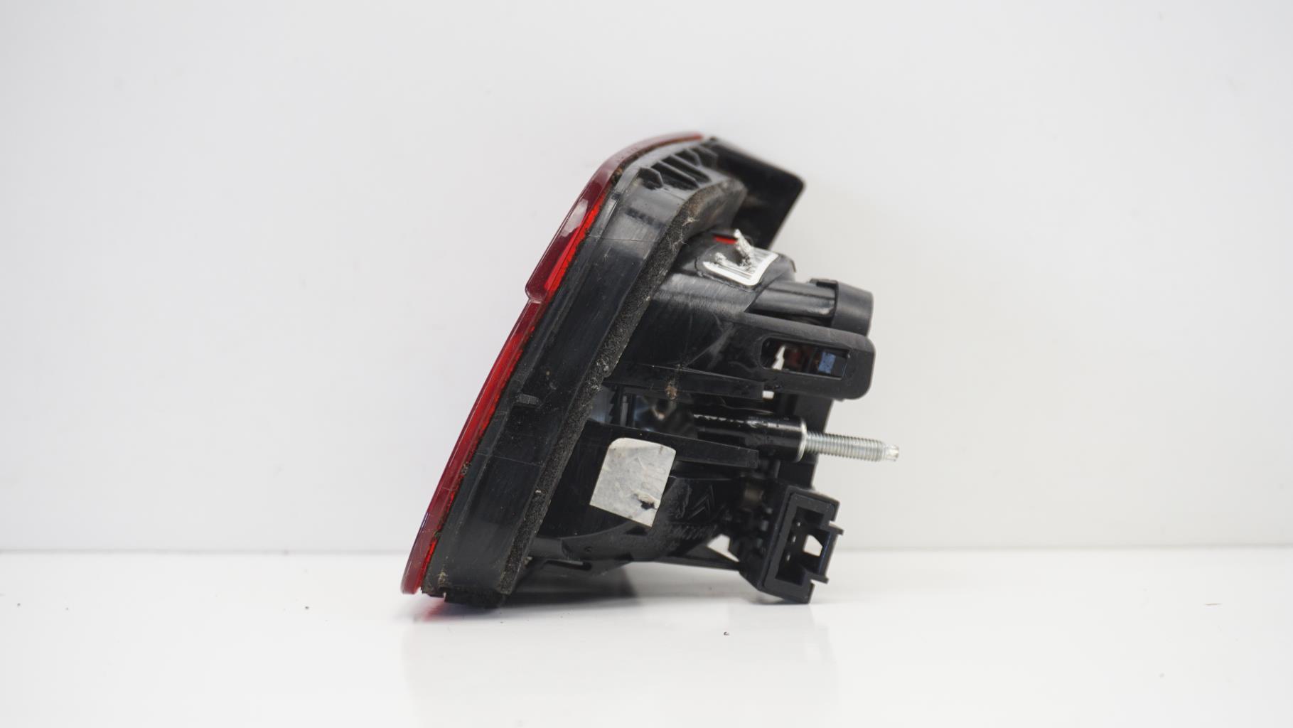 Feu arriere secondaire gauche (feux) CITROEN C5 2 Diesel - 1