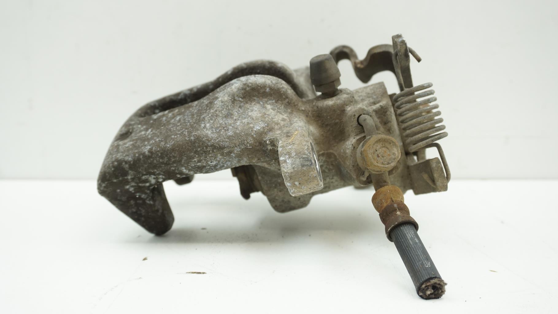 Pinza freni posteriore sinistra TOYOTA AURIS 1 PHASE 2 Diésel - 1
