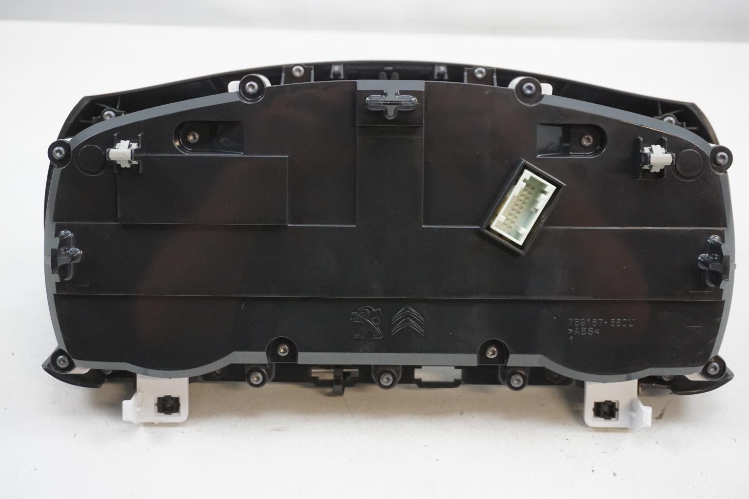 Compteur CITROEN C3 3 PHASE 2 Essence - 1
