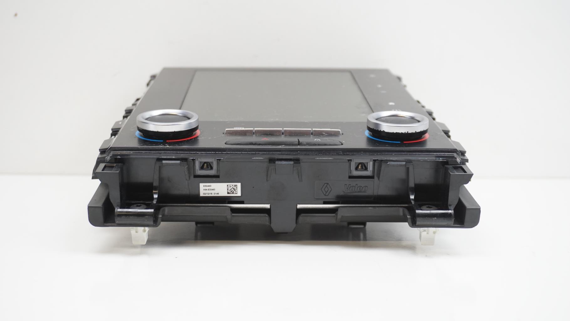Ecran GPS RENAULT MEGANE 4 PHASE 1 Essence/Hybride - 1