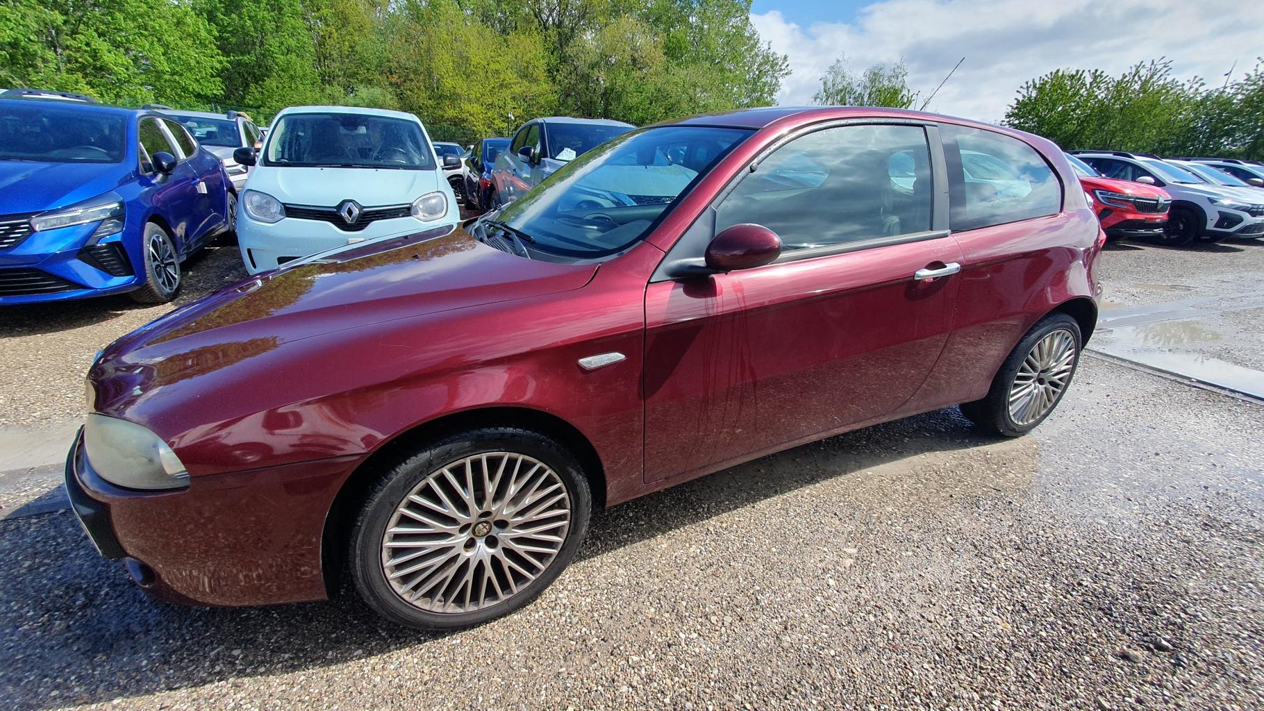 Pare choc arriere pour ALFA ROMEO 147 PHASE 2 Pare choc arriere pour ALFA ROMEO 147 PHASE 2