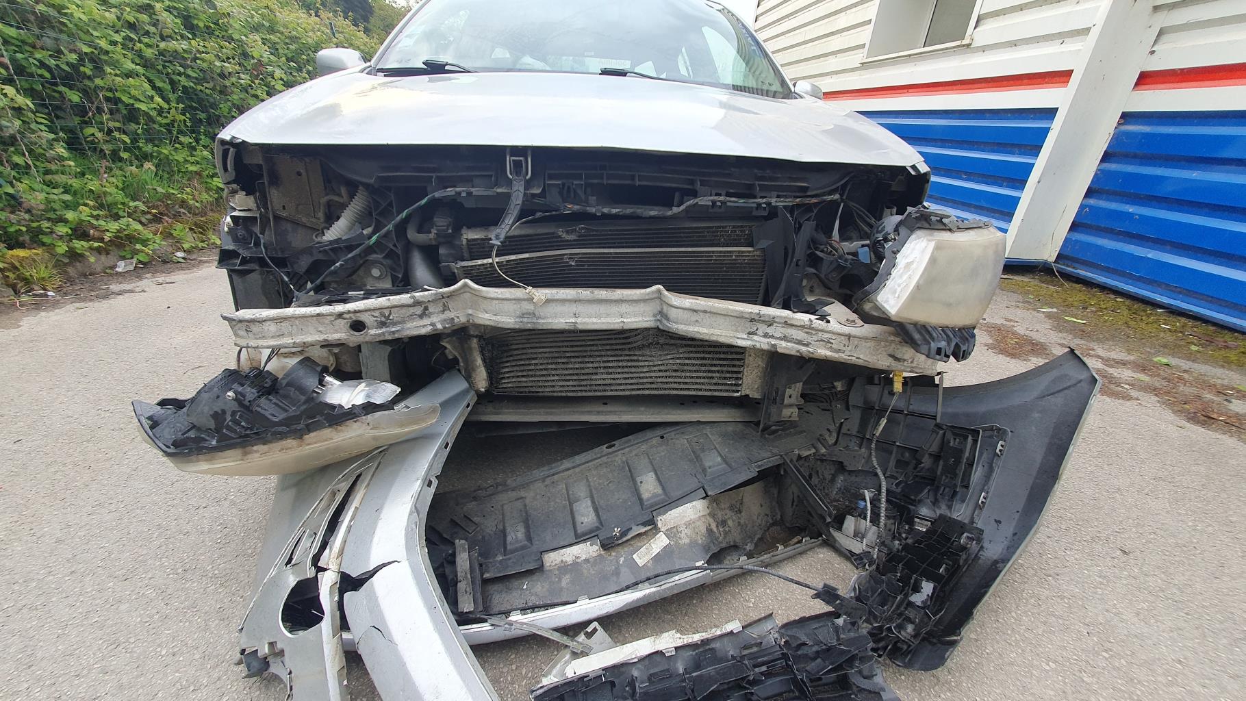 Serrure avant droit pour RENAULT MEGANE 2 PHASE 2 Serrure avant droit pour RENAULT MEGANE 2 PHASE 2