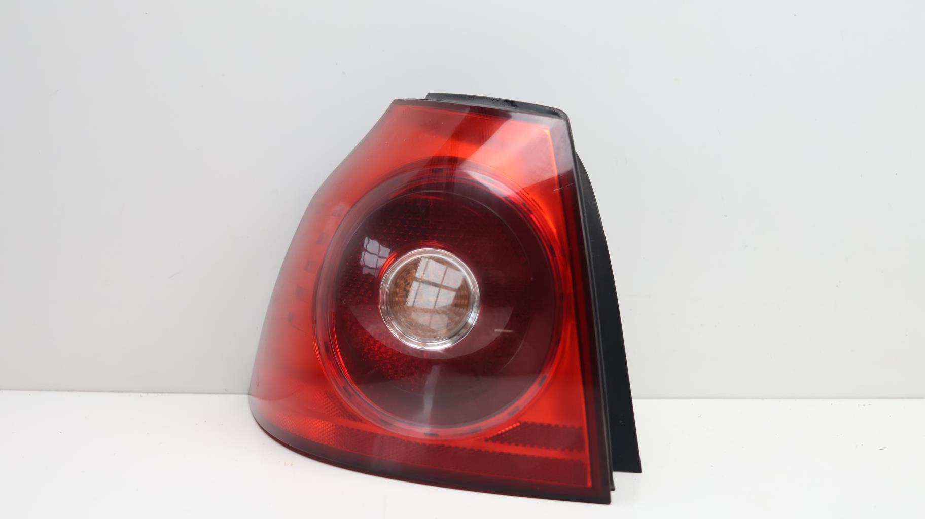 Fanale posteriore principale sinistro (luci) VOLKSWAGEN GOLF 5 Diésel - 1