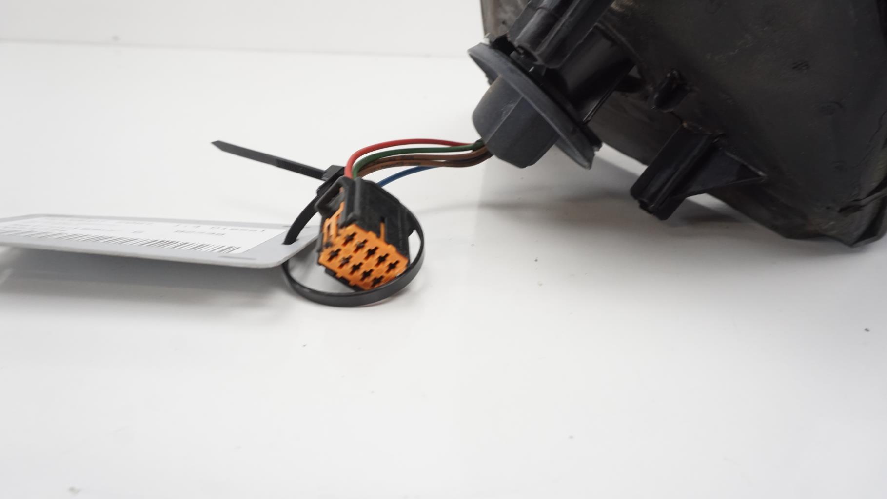 Retrovisor izquierdo PEUGEOT 206+ Diésel - 1