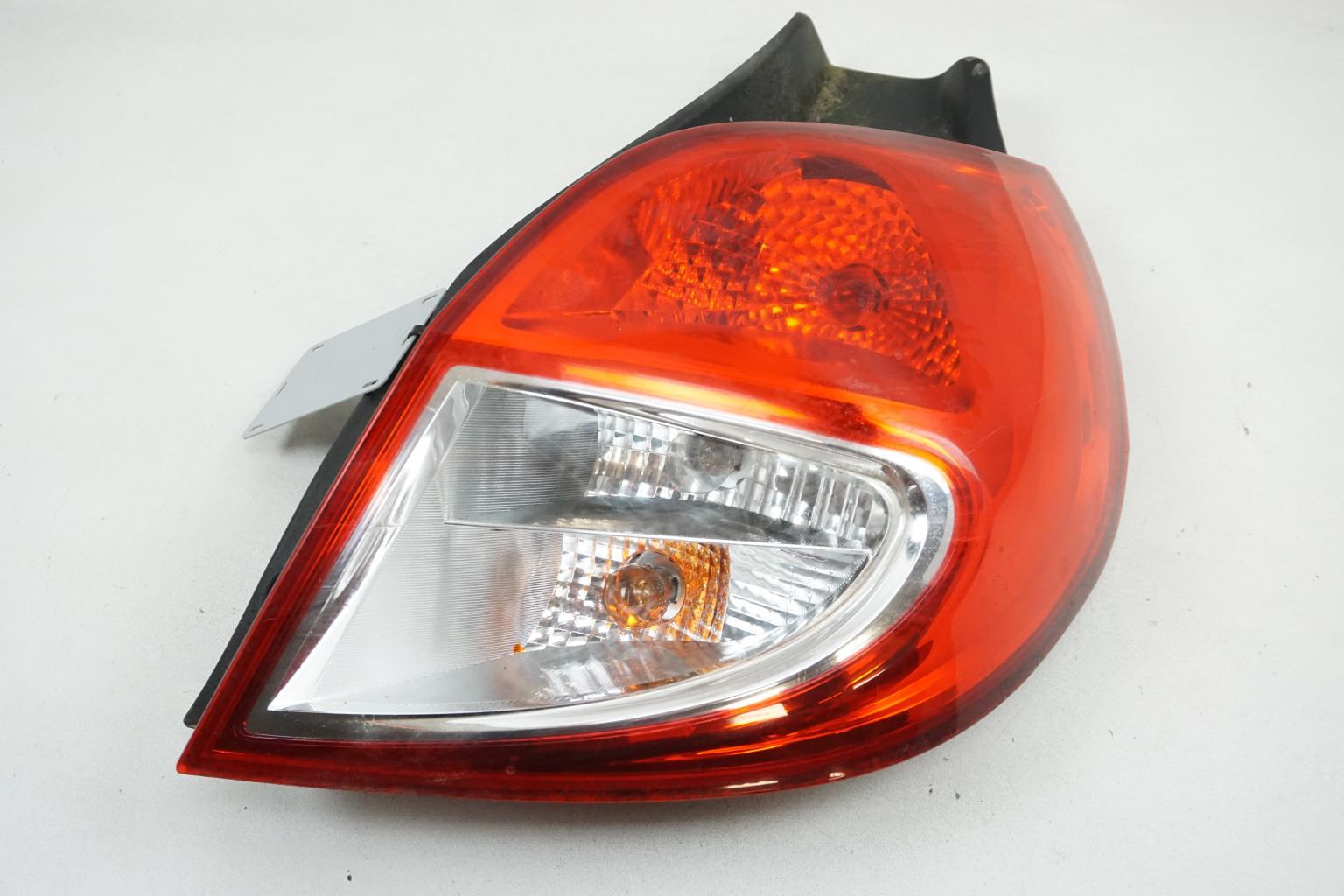 Fanale posteriore principale destro (luci) RENAULT CLIO 3 PHASE 2 Diésel - 1