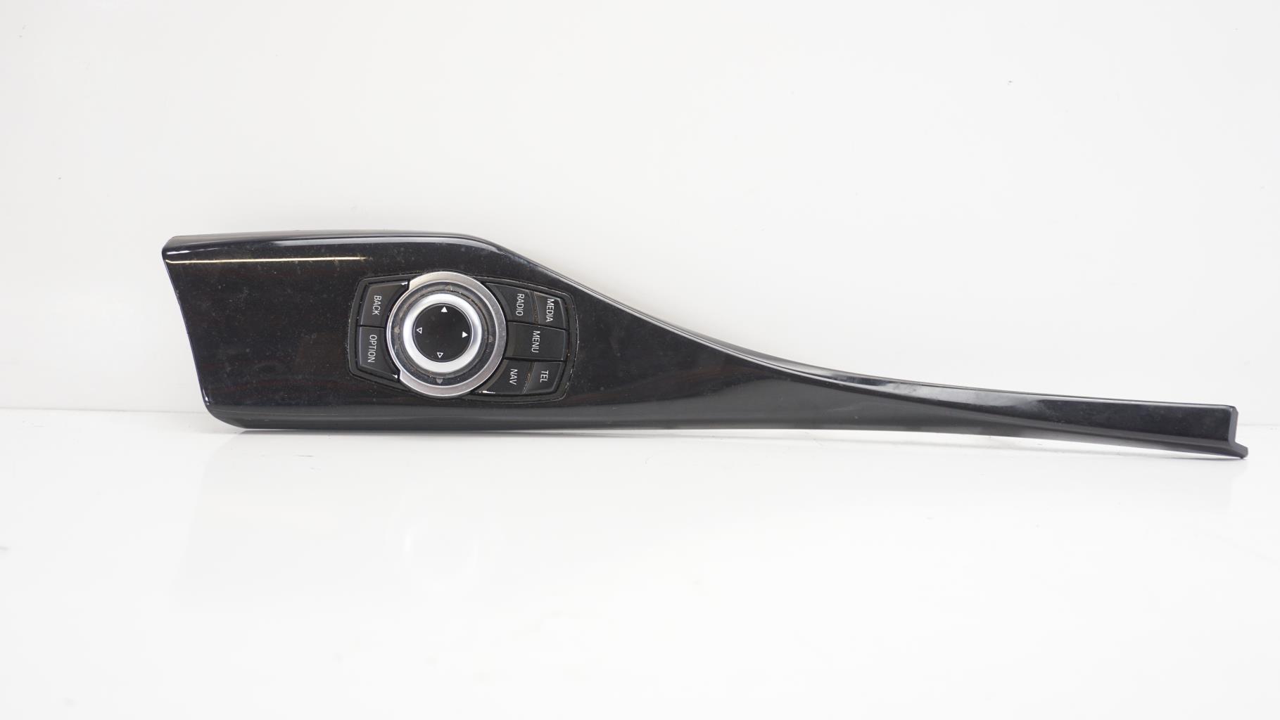 Commande autoradio BMW SERIE 1 F20 PHASE 1 Diesel - 1