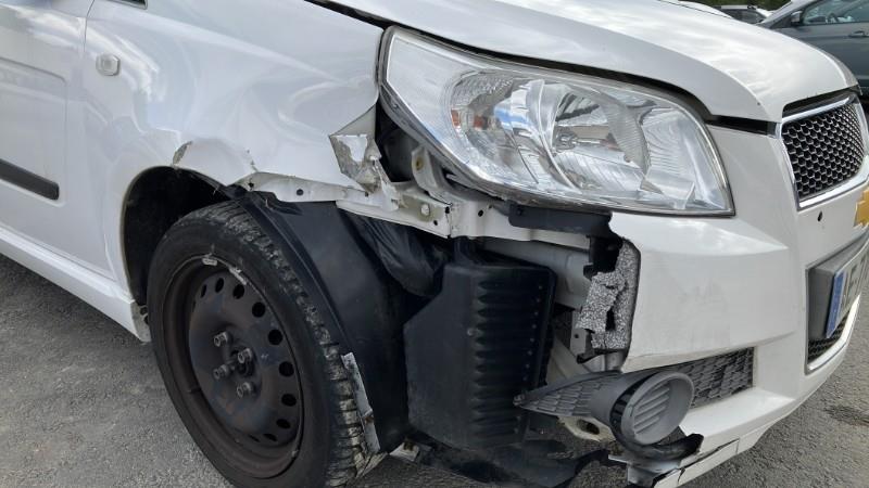Pare boue avant gauche pour CHEVROLET AVEO 1 Pare boue avant gauche pour CHEVROLET AVEO 1