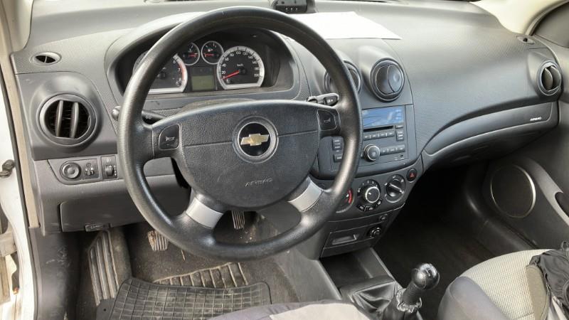 Pare boue avant gauche pour CHEVROLET AVEO 1 Pare boue avant gauche pour CHEVROLET AVEO 1