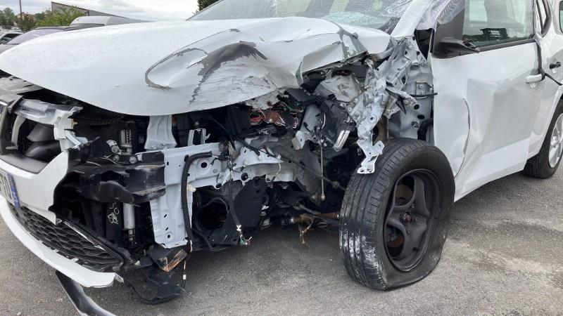 Appui tete avant pour DACIA SANDERO 3 Appui tete avant pour DACIA SANDERO 3