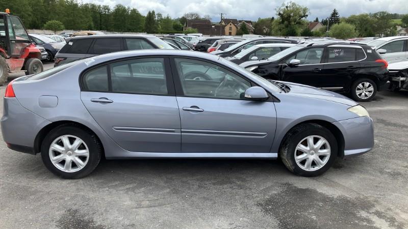 Aile avant droit pour RENAULT LAGUNA 3 PHASE 1 Aile avant droit pour RENAULT LAGUNA 3 PHASE 1
