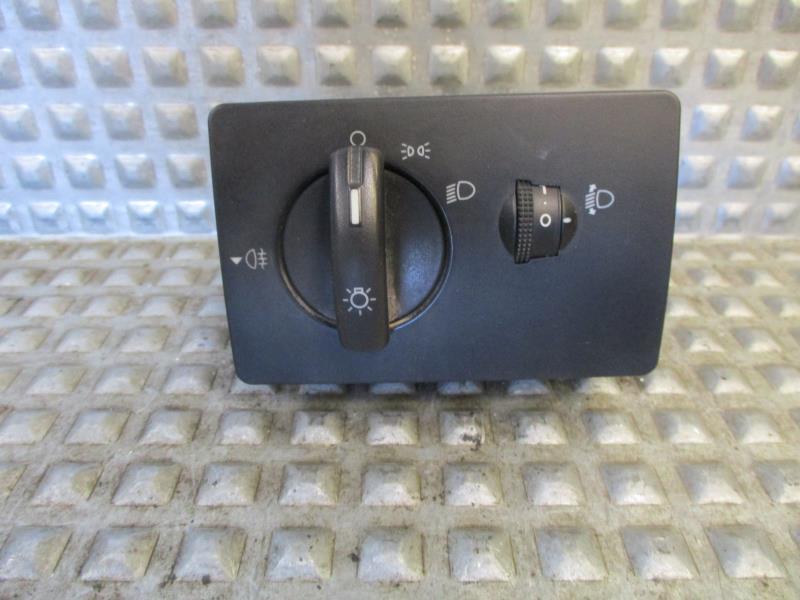 Commande de phare FORD FIESTA 5 PHASE 2 Diesel - 1