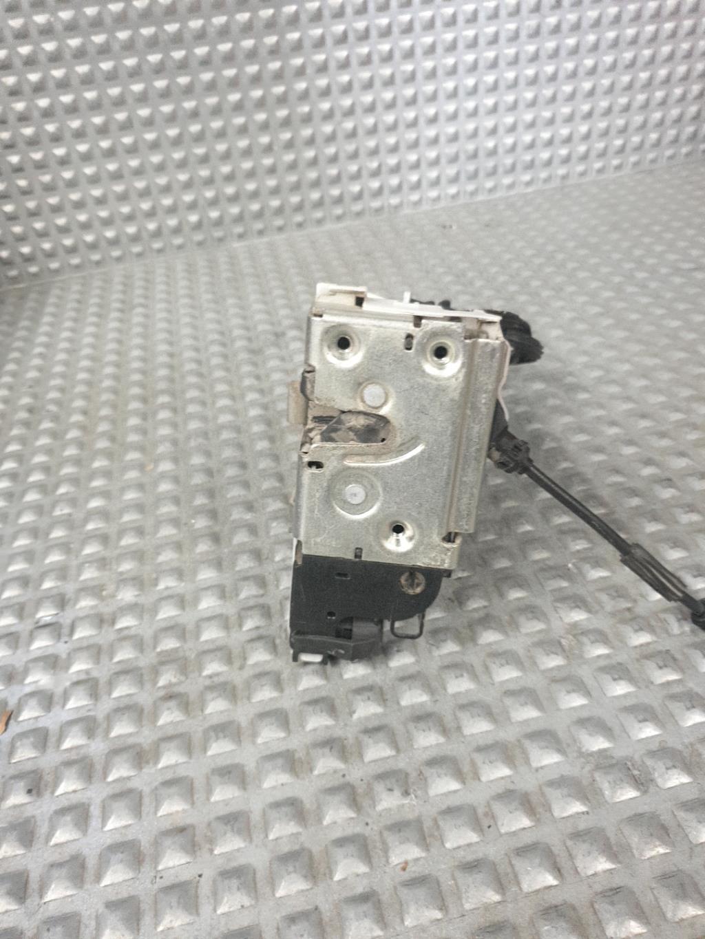 Serrure avant gauche CITROEN C2 PHASE 1 Diesel - 1