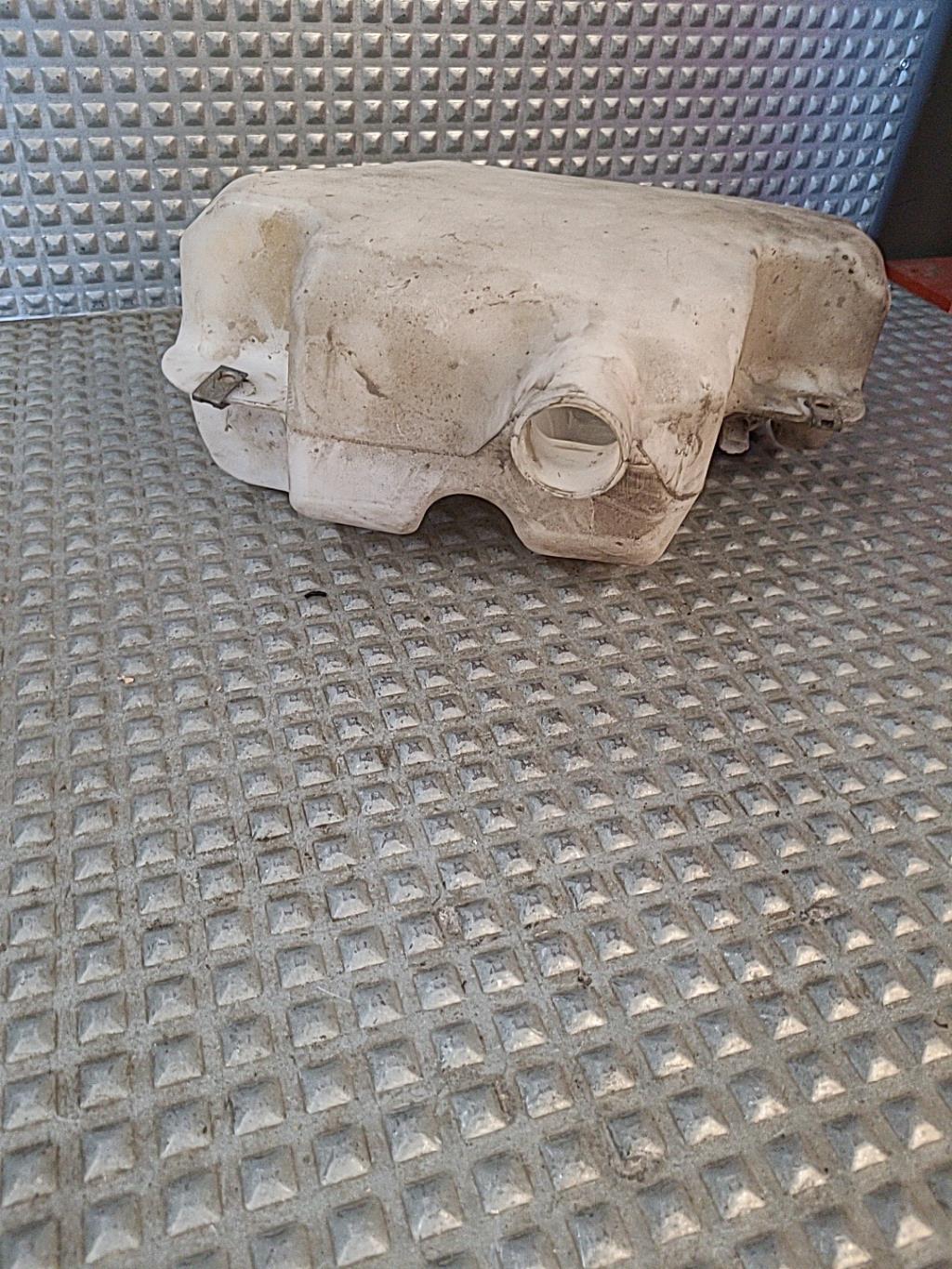 Vase de lave glace PEUGEOT 807 Diesel - 1