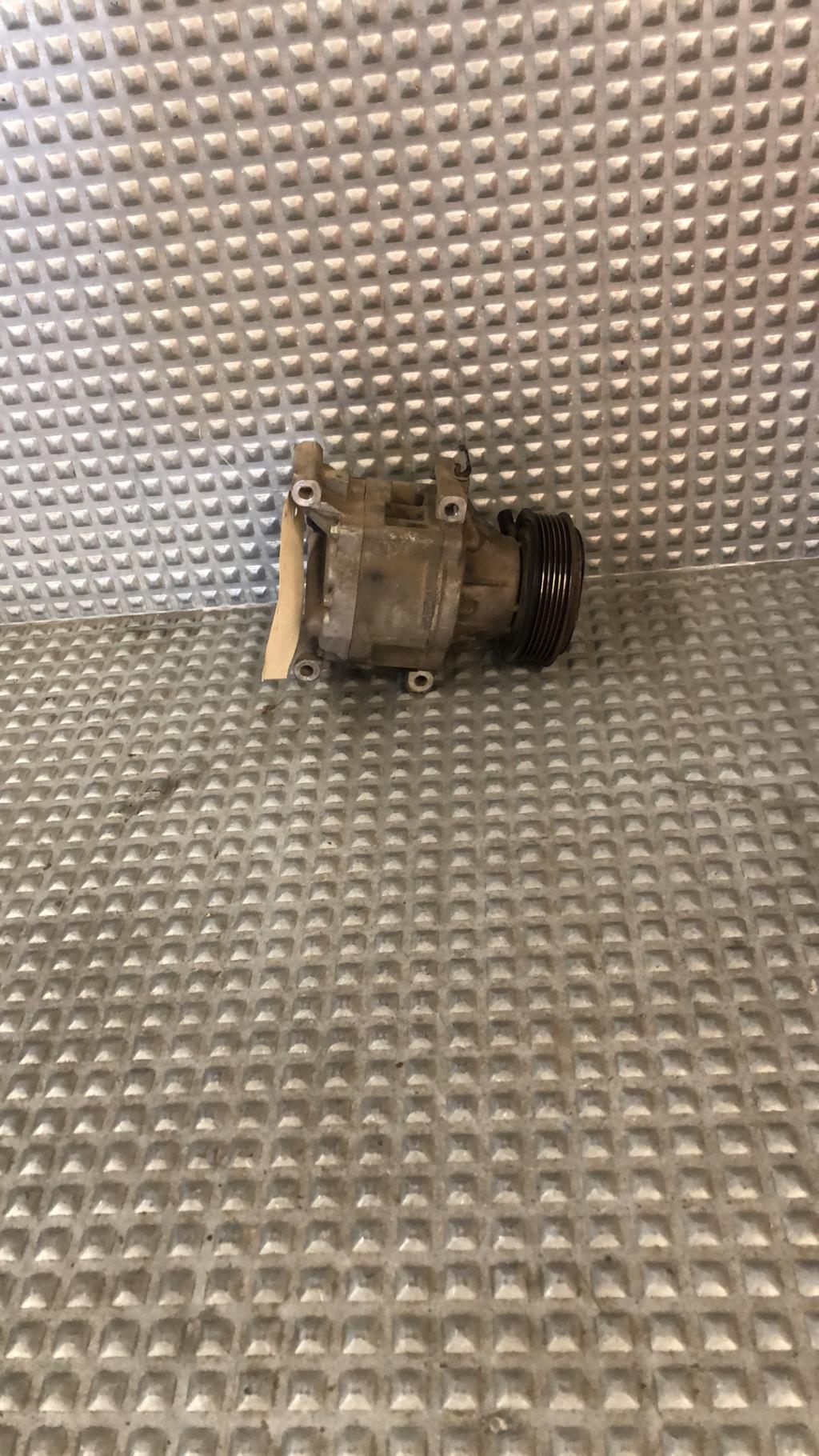 Compresseur clim FIAT 500 2 PHASE 1  - 1