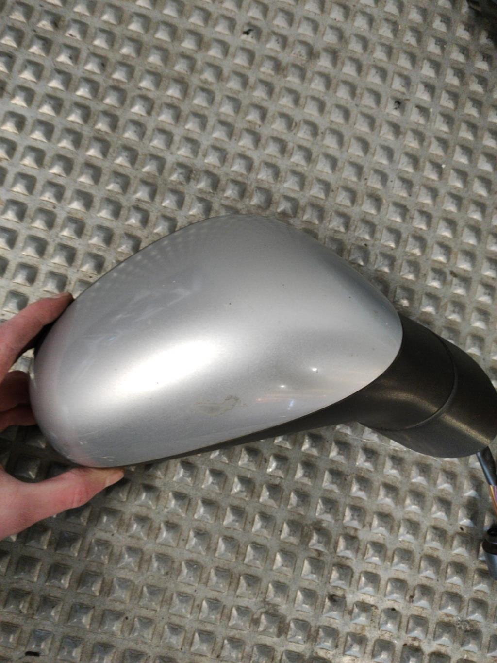 Retroviseur droit SEAT LEON 2 PHASE 1 Diesel - 1