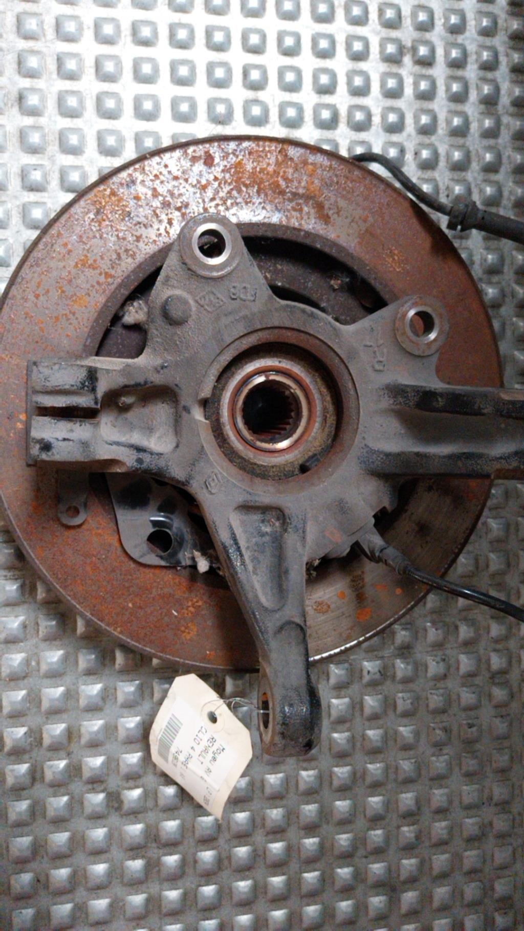 Moyeu avant droit RENAULT CLIO 4 PHASE 1  - 1