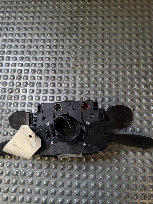 Lot De Commandes PEUGEOT 207 - Bloc Contacteur Tournant + Commodos Phares & Essuie-glace - Occasion Bon état