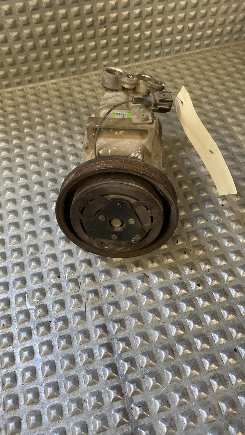 Compresseur clim NISSAN MICRA 3 PHASE 1 Essence - 1