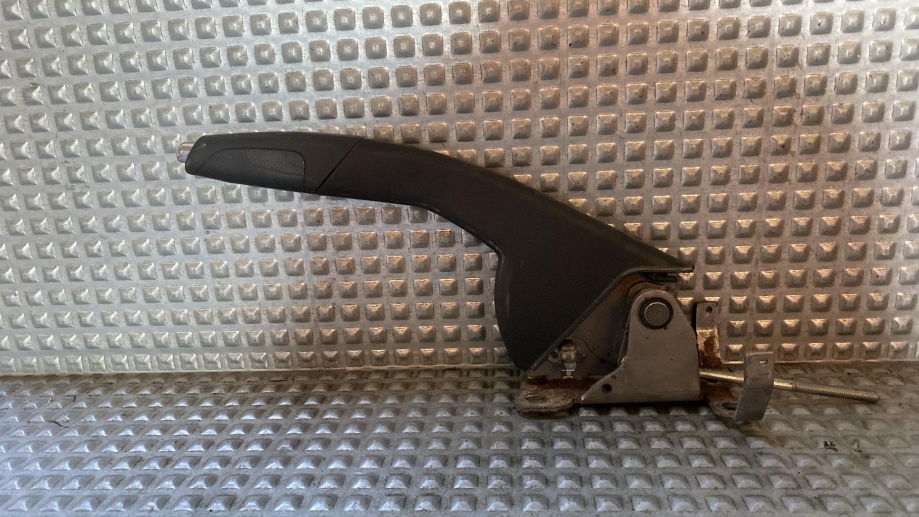 Levier frein à main RENAULT CLIO 4 PHASE 1 Diesel - 1