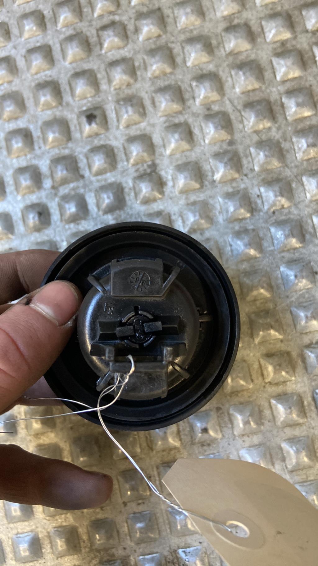 Bouchon de carburant CITROEN C2 PHASE 1  - 1