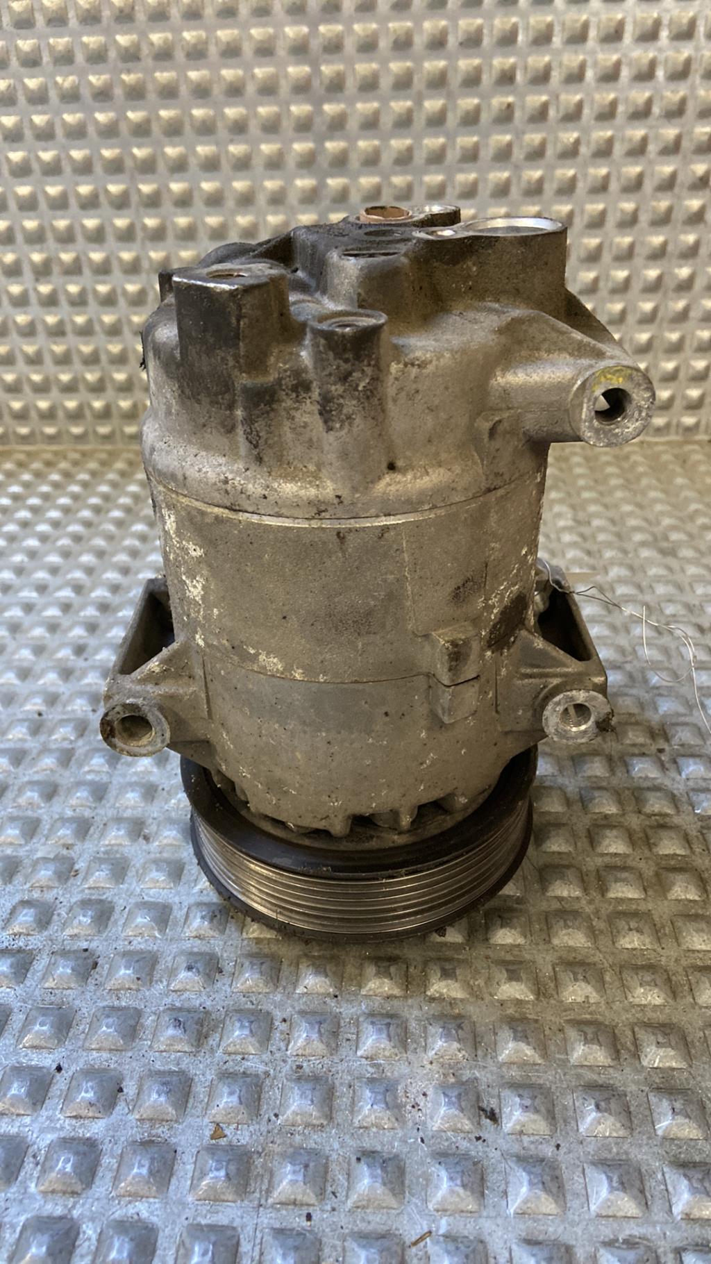 Compresseur clim RENAULT MEGANE 2 PHASE 1  - 1