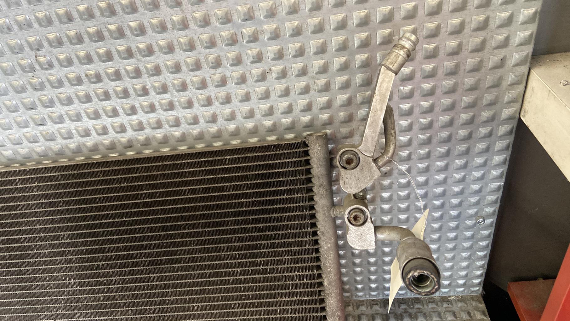 Radiateur clim BMW SERIE 1 E87 PHASE 1  - 1