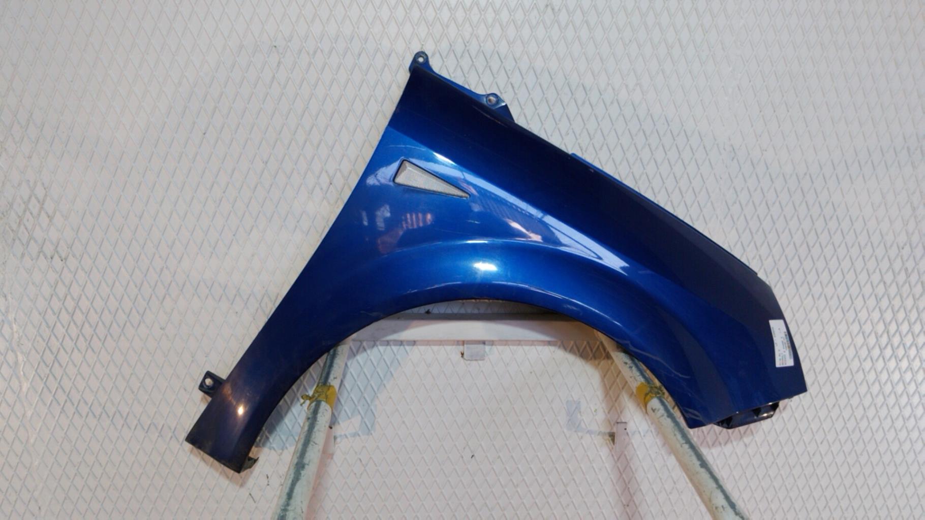 Aile avant droit RENAULT SCENIC 2 PHASE 2  - 1