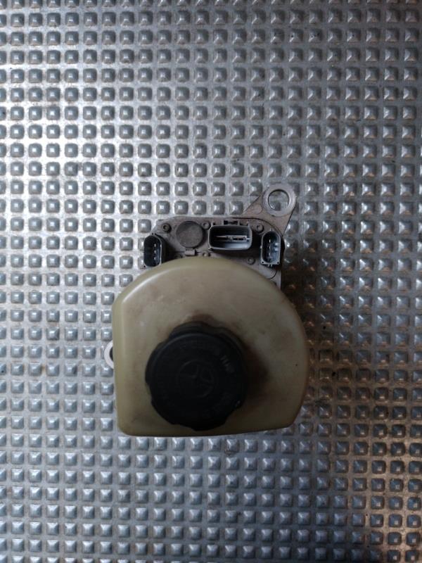 Pompe de direction FORD FOCUS 2 PHASE 1  - 1