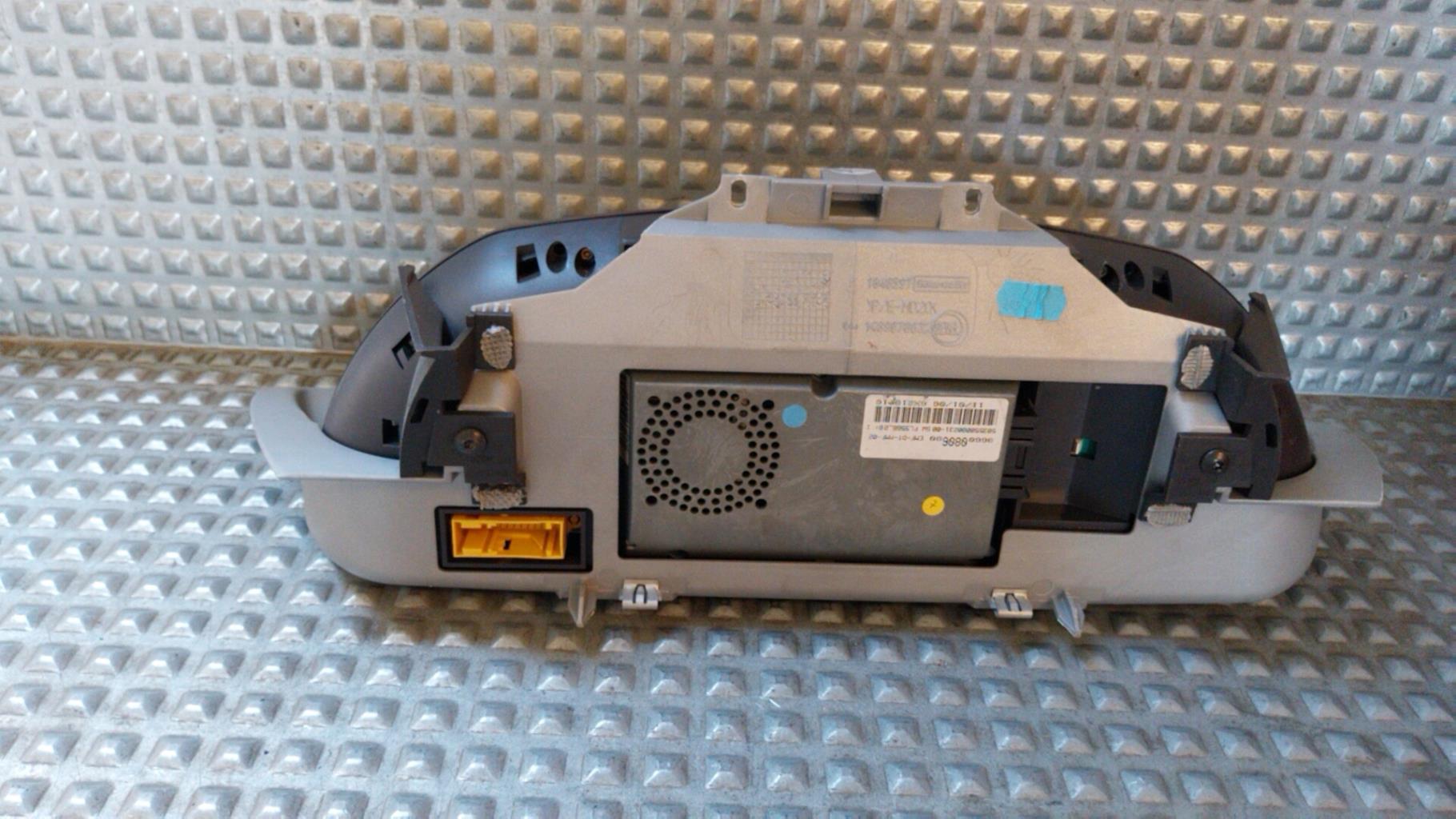 Compteur CITROEN C8  - 1