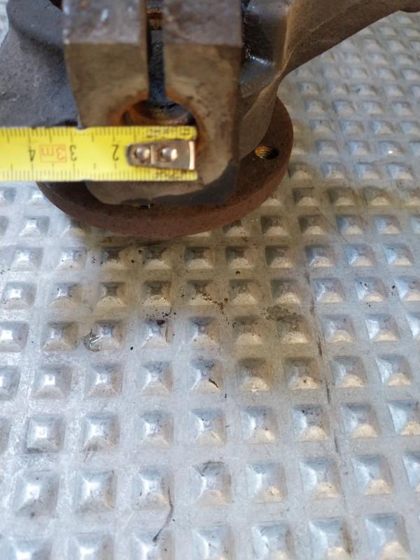 Moyeu avant droit RENAULT KANGOO 2 PHASE 1  - 1