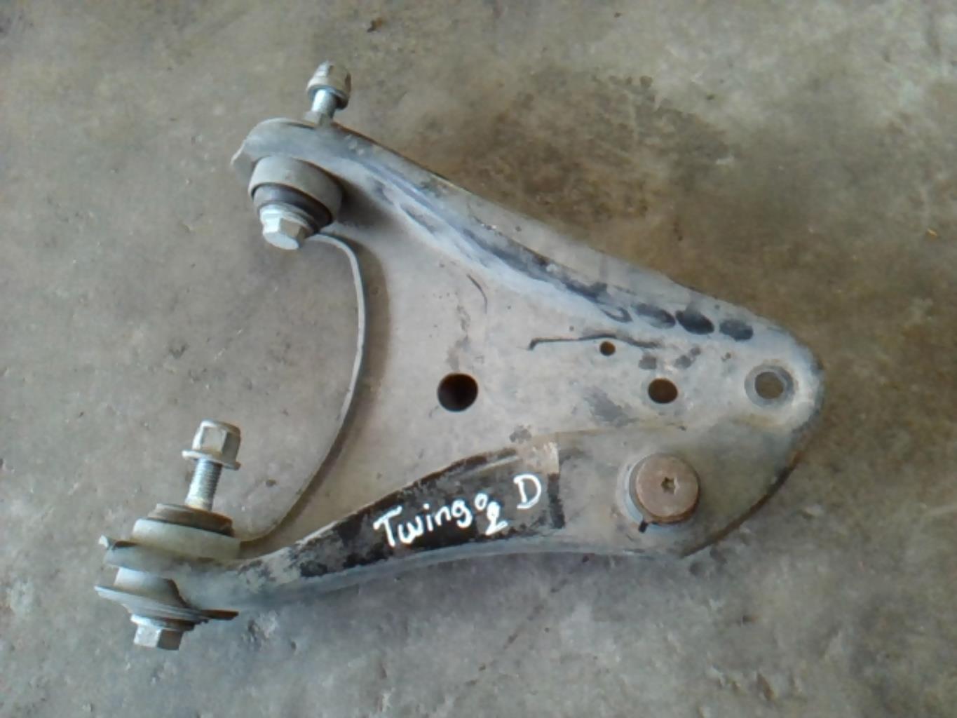 Triangle avant droit RENAULT TWINGO 2 PHASE 1 Diesel - 1