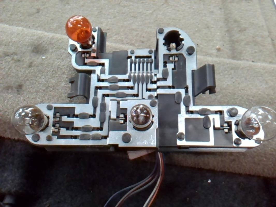 Base portalampade fanale posteriore sinistro RENAULT MEGANE 1 PHASE 2 Diésel - 1