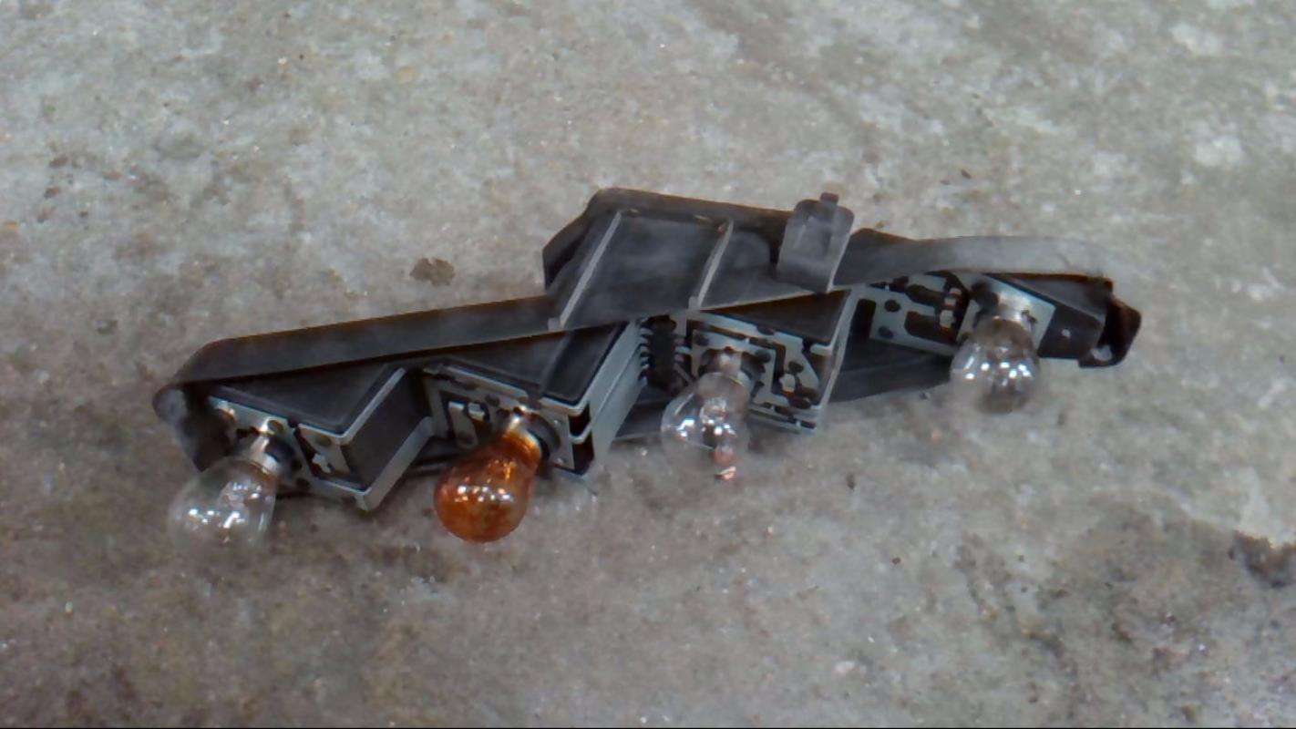 Base portalampade fanale posteriore destro RENAULT SCENIC 2 PHASE 1 Diésel - 1