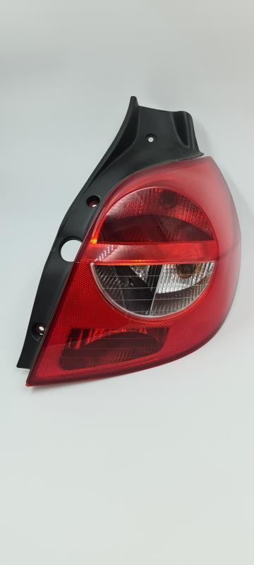 Fanale posteriore principale destro (luci) RENAULT CLIO 3 PHASE 1 Diésel - 1
